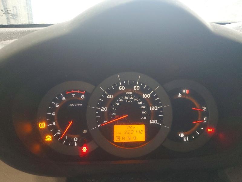 Photo 9 from auction – 2012 TOYOTA RAV4 with VIN 2T3ZF4DVXCW129785