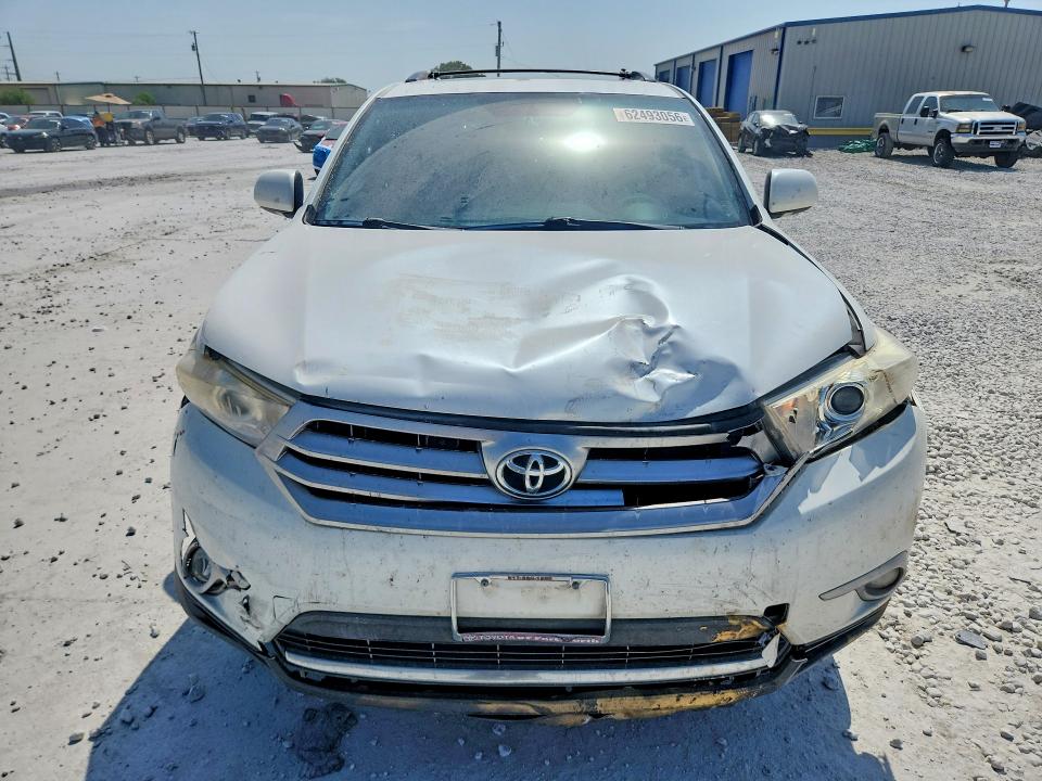 Photo 5 from auction – 2013 TOYOTA HIGHLANDER with VIN 5TDYK3EH7DS135508