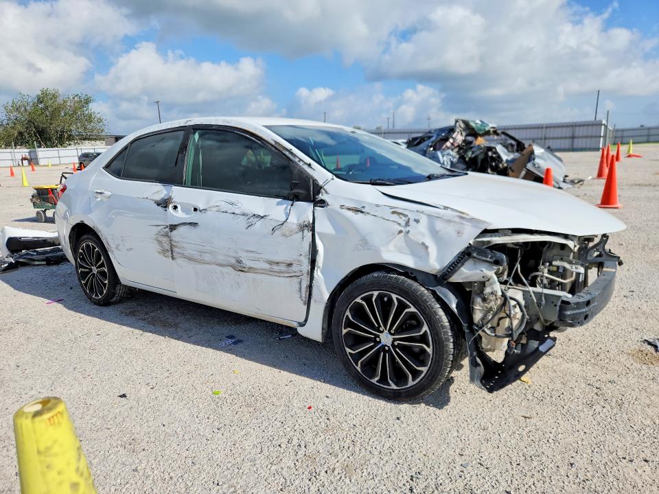 Photo 4 from auction – 2016 TOYOTA COROLLA with VIN 5YFBURHE6GP460877