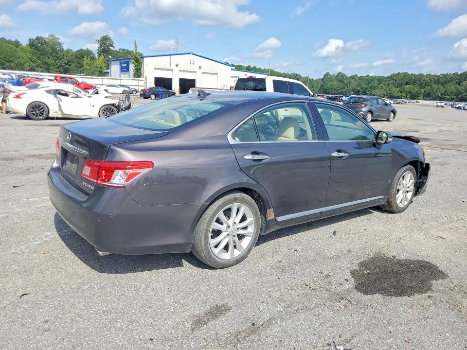 Photo 3 from auction – 2010 LEXUS ES with VIN JTHBK1EG5A2361842