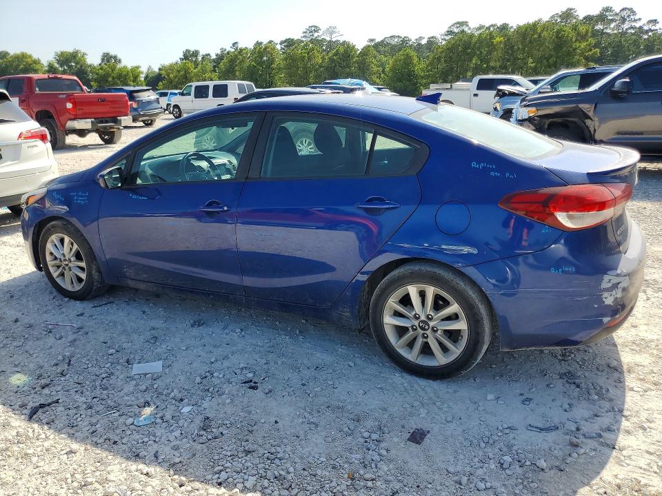 Photo 2 from auction – 2017 KIA FORTE with VIN 3KPFL4A76HE138570