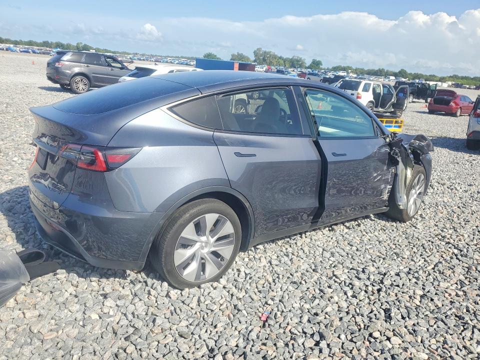 Photo 3 from auction – 2023 TESLA MODEL Y with VIN 7SAYGDEE5PA204766