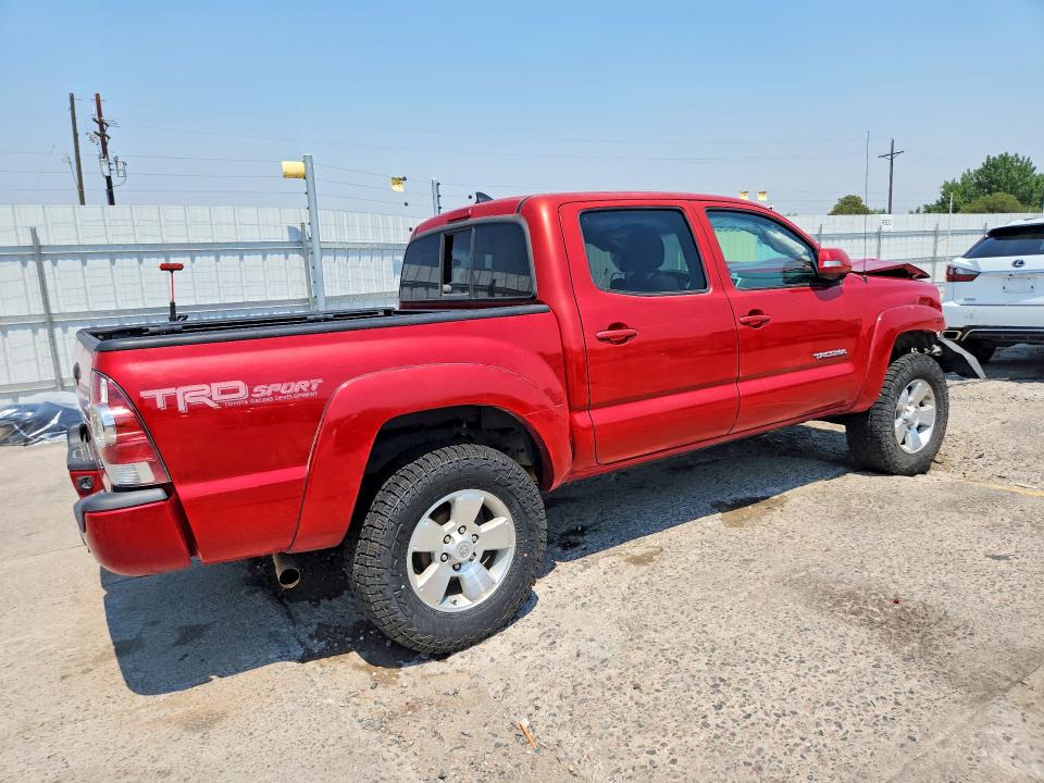Photo 3 from auction – 2015 TOYOTA TACOMA with VIN 3TMLU4EN3FM179346