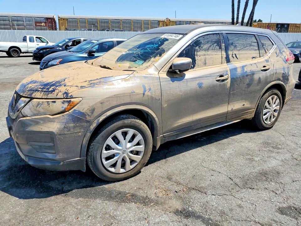NISSAN ROGUE 2018 with VIN 5N1AT2MV1JC791146 - Photo from auction