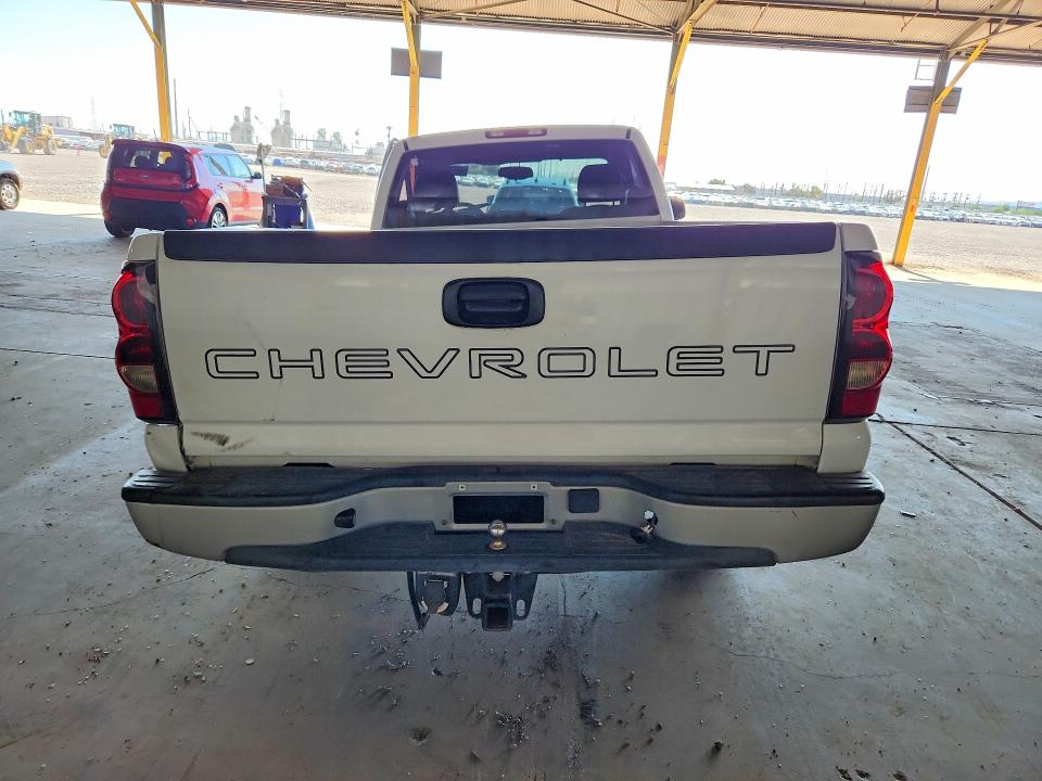 Photo 6 from auction – 2004 CHEVROLET SILVERADO with VIN 1GCEC14X54Z352521
