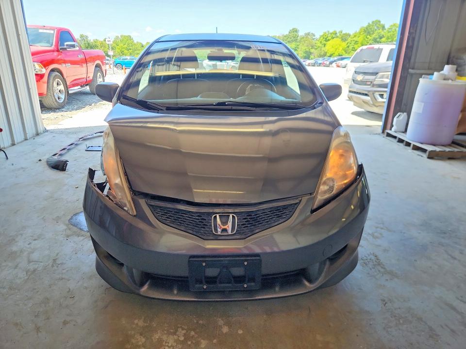Photo 5 from auction – 2011 HONDA FIT with VIN JHMGE8H5XBS003492