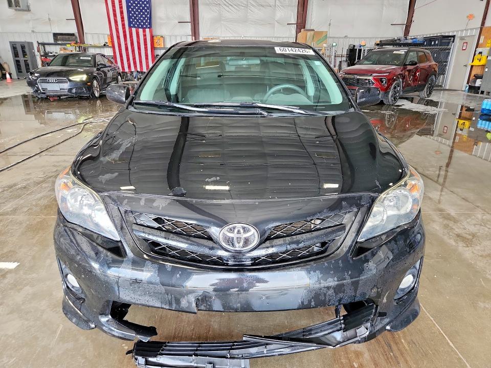 Photo 5 from auction – 2013 TOYOTA COROLLA with VIN 2T1BU4EE3DC045812