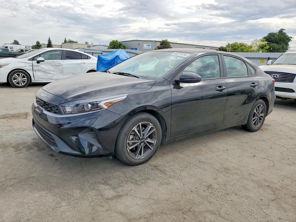Photo 1 from auction – 2024 KIA FORTE with VIN 3KPF24AD1RE717878
