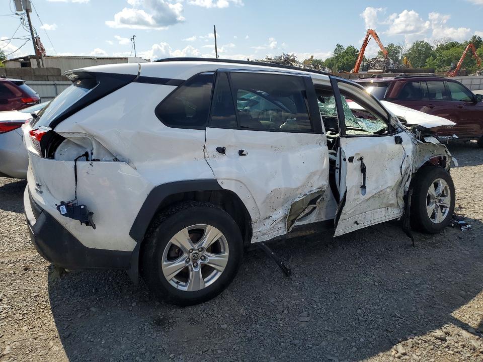 Photo 3 from auction – 2021 TOYOTA RAV4 with VIN 4T3RWRFVXMU030010