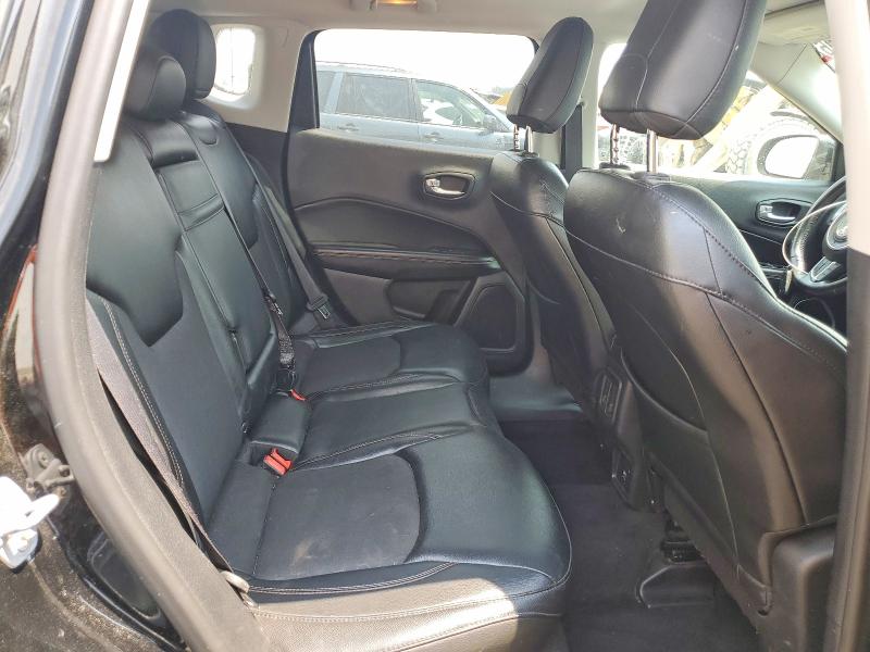 Photo 10 from auction – 2018 JEEP COMPASS with VIN 3C4NJDBB6JT176225