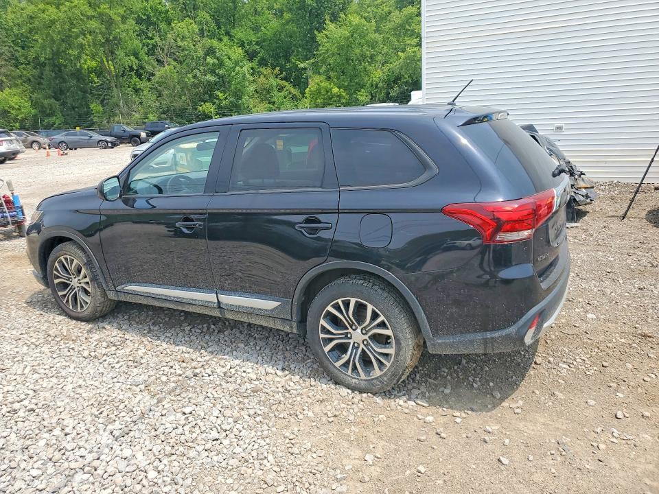 Фото 2 с аукциона – 2016 MITSUBISHI OUTLANDER с VIN JA4AZ3A31GZ035151