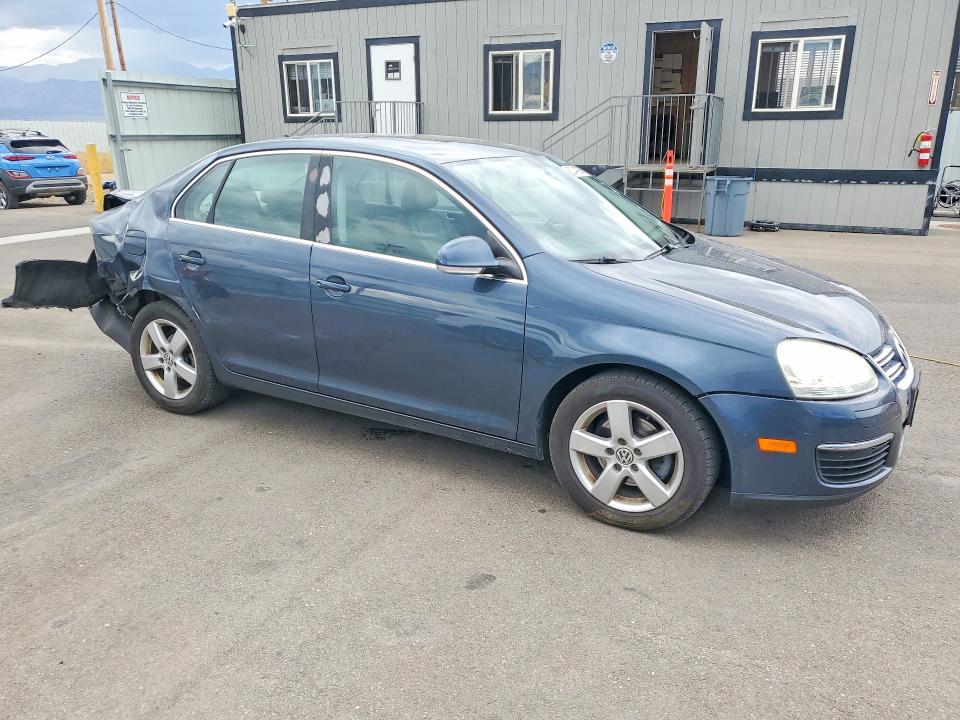 Photo 4 from auction – 2008 VOLKSWAGEN JETTA with VIN 3VWRZ71K58M165781
