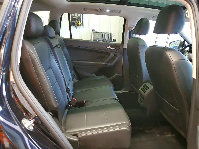 Photo 11 from auction – 2018 VOLKSWAGEN TIGUAN with VIN 3VV2B7AX5JM067992