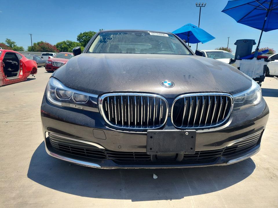Photo 5 from auction – 2019 BMW 740 with VIN WBA7E2C58KB454438
