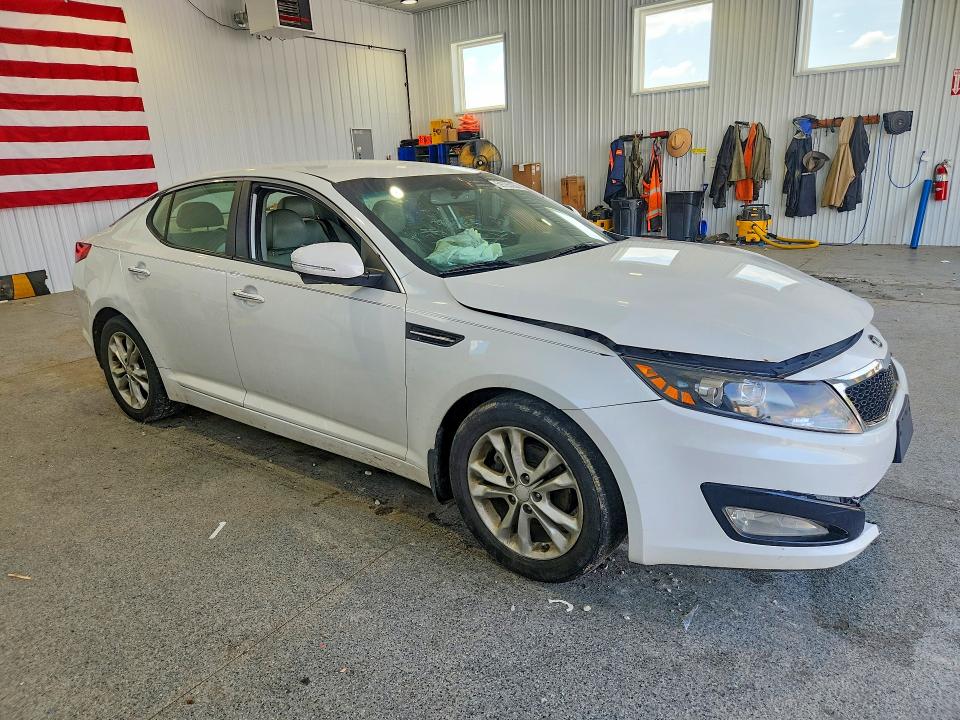 Photo 4 from auction – 2013 KIA OPTIMA with VIN 5XXGN4A71DG207651