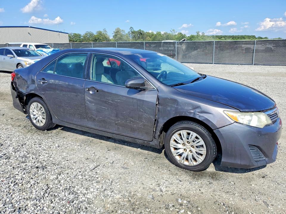 Photo 4 from auction – 2014 TOYOTA CAMRY with VIN 4T1BF1FK2EU801126