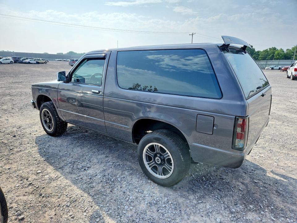 Photo 2 from auction – 1988 CHEVROLET BLAZER with VIN 1GNCS18R4J0132185