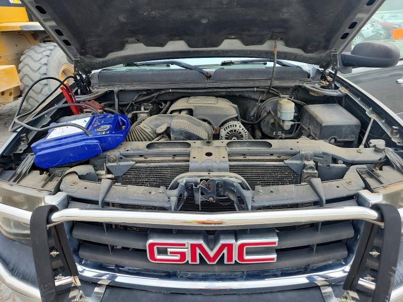 Zdjęcie 11 z aukcji – 2011 GMC SIERRA z VIN 3GTP2VE31BG116069