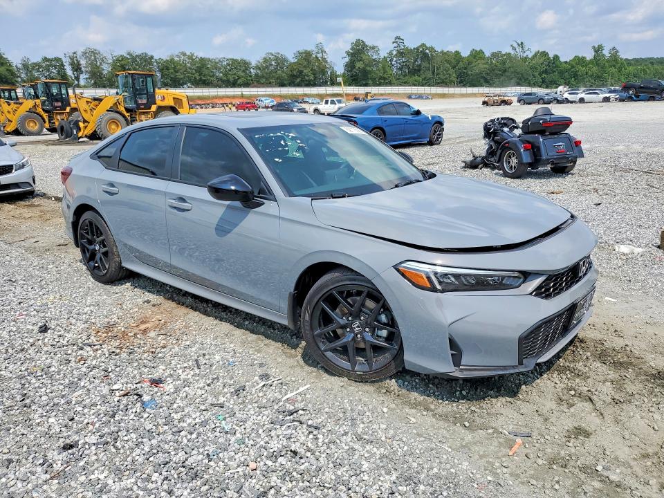 Photo 4 from auction – 2026 HONDA CIVIC with VIN 2HGFE4F87TH317274