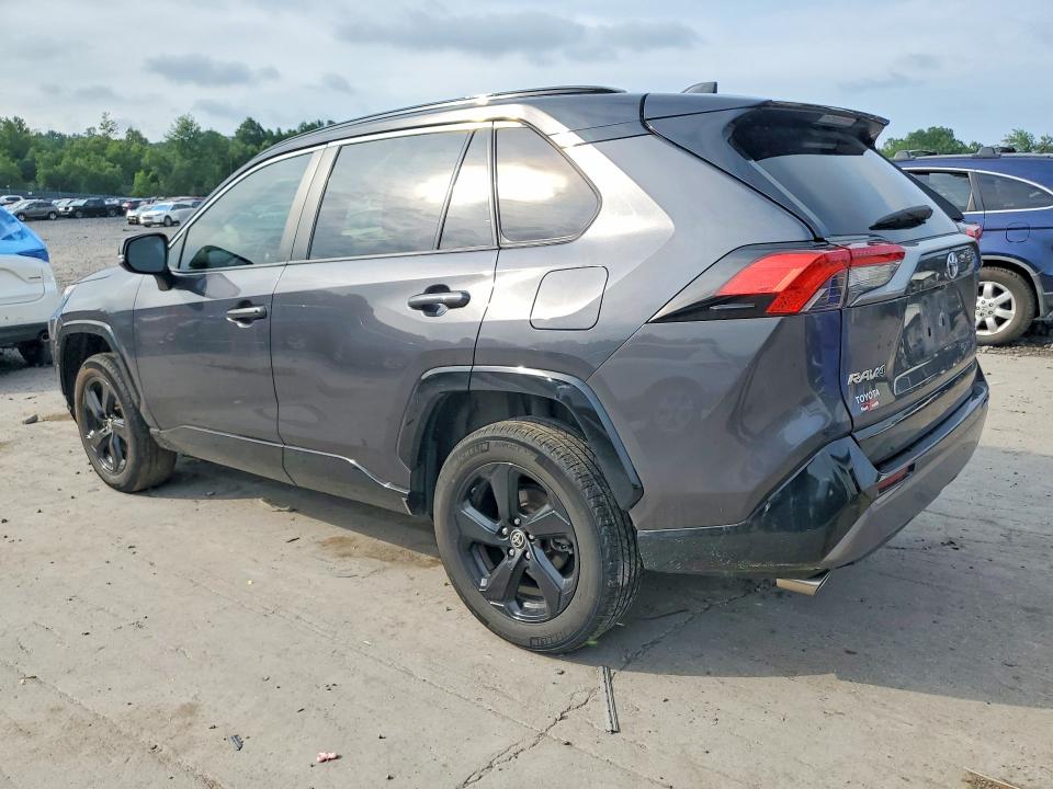 Photo 2 from auction – 2021 TOYOTA RAV4 with VIN 2T3E6RFVXMW019622