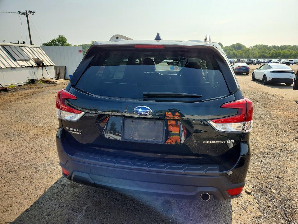 Foto 6 de la subasta – 2022 SUBARU FORESTER con VIN JF2SKAPC0NH508715
