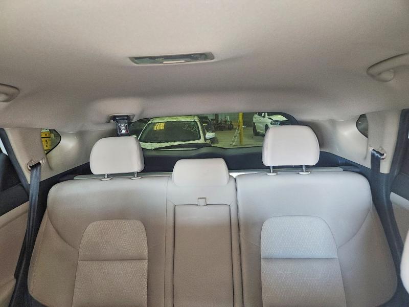 Photo 10 from auction – 2017 HYUNDAI TUCSON with VIN KM8J23A44HU333058