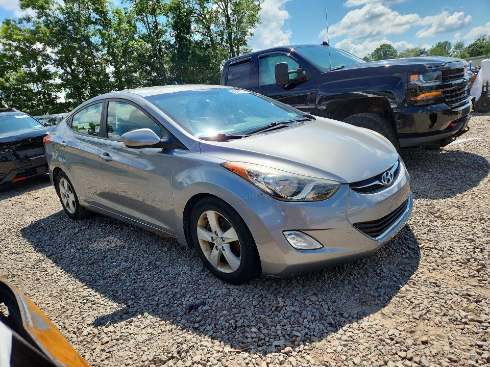 Photo 4 from auction – 2012 HYUNDAI ELANTRA with VIN KMHDH4AEXCU313044