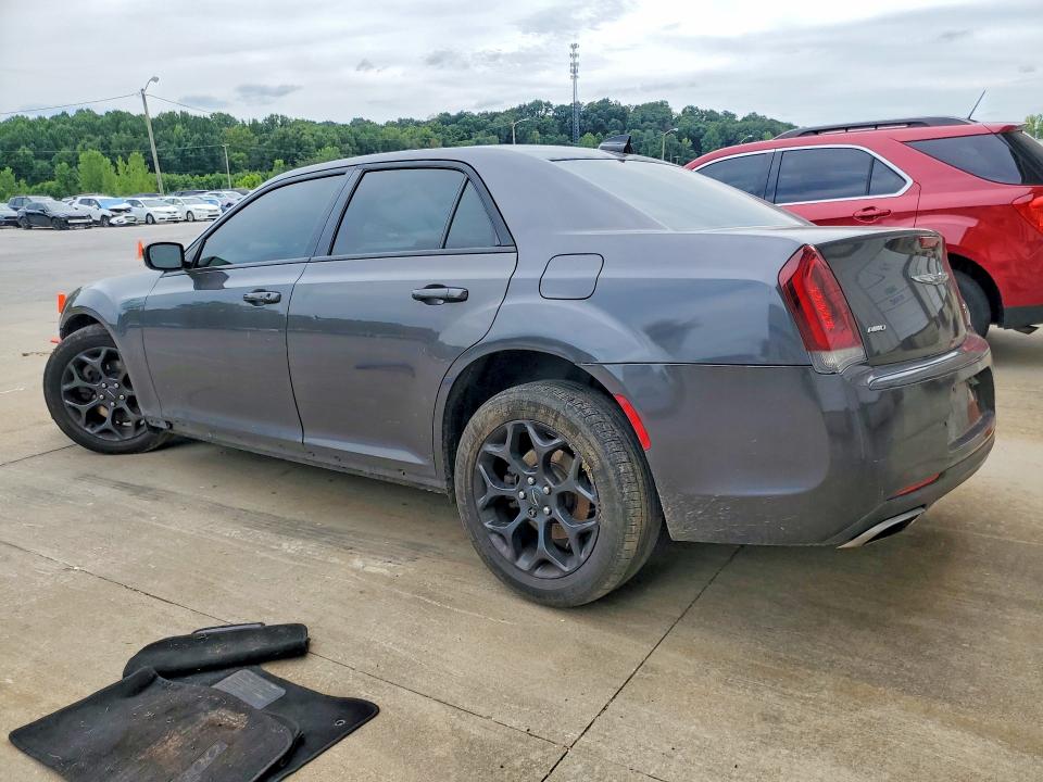 Снимка 2 от търг – 2016 CHRYSLER 300 с VIN 2C3CCAGG1GH165790