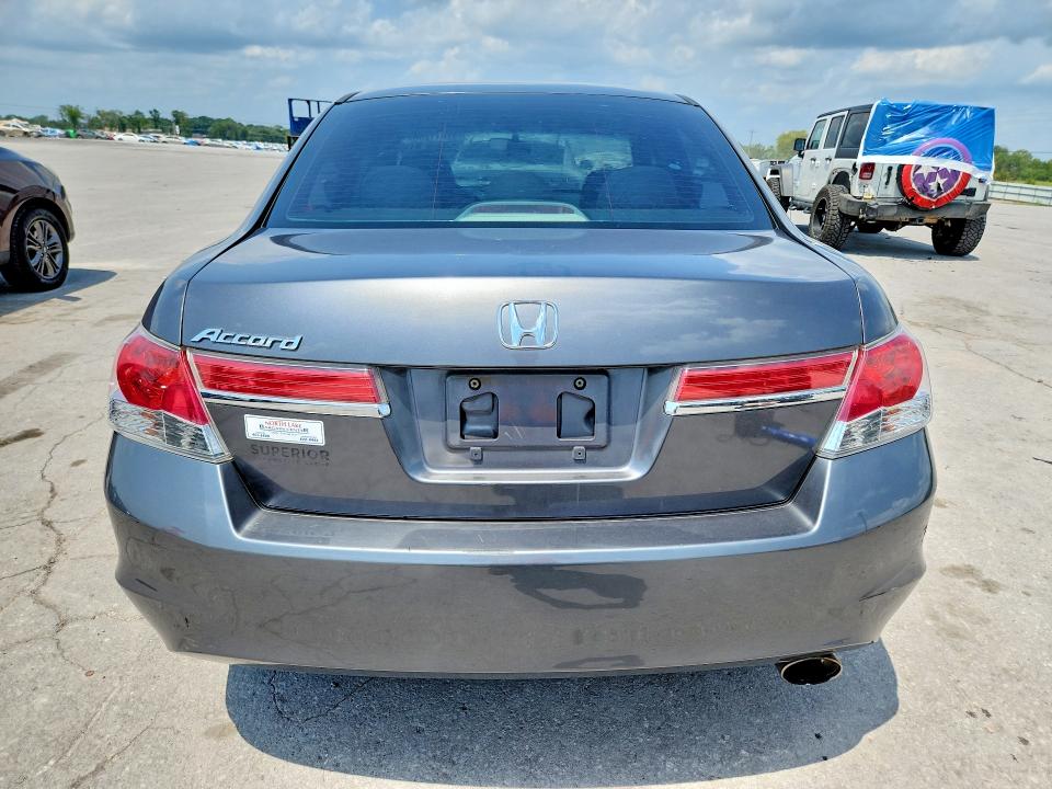 Photo 6 from auction – 2012 HONDA ACCORD with VIN 1HGCP2F35CA199827