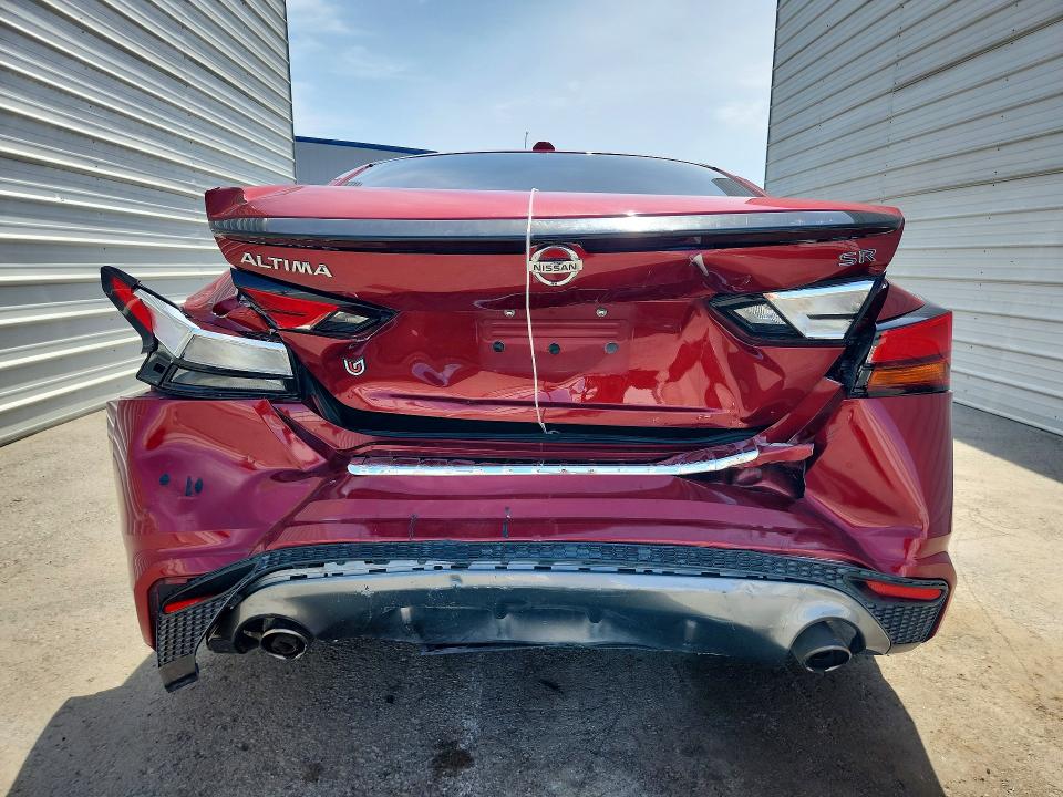 Photo 6 from auction – 2019 NISSAN ALTIMA with VIN 1N4BL4CV4KN314549