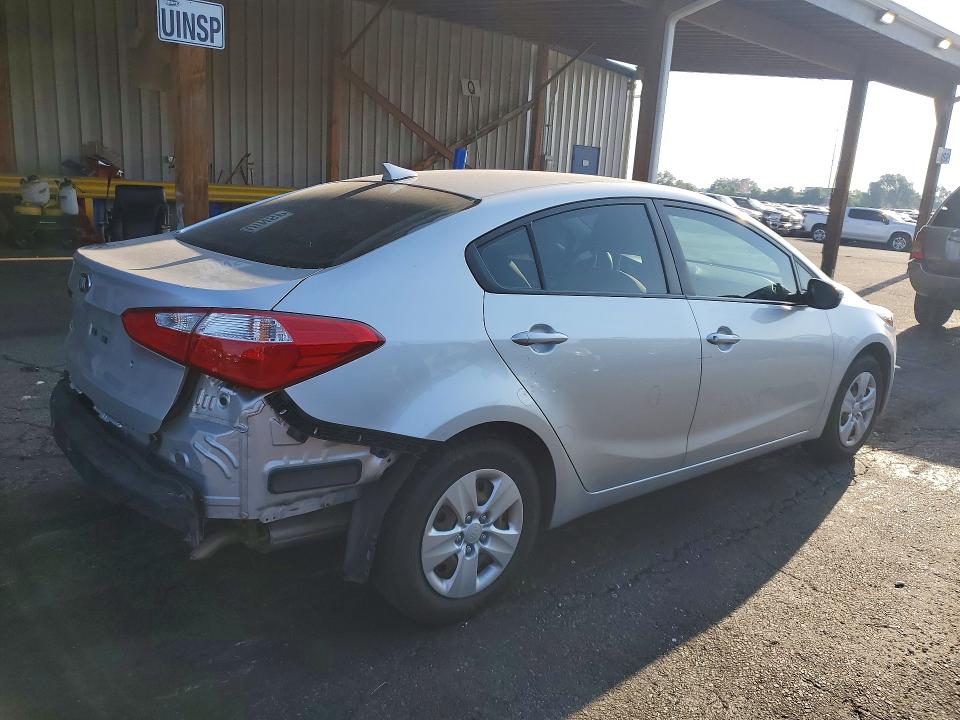 صورة رقم 3 من المزاد - 2014 KIA FORTE مع VIN KNAFK4A68E5191012