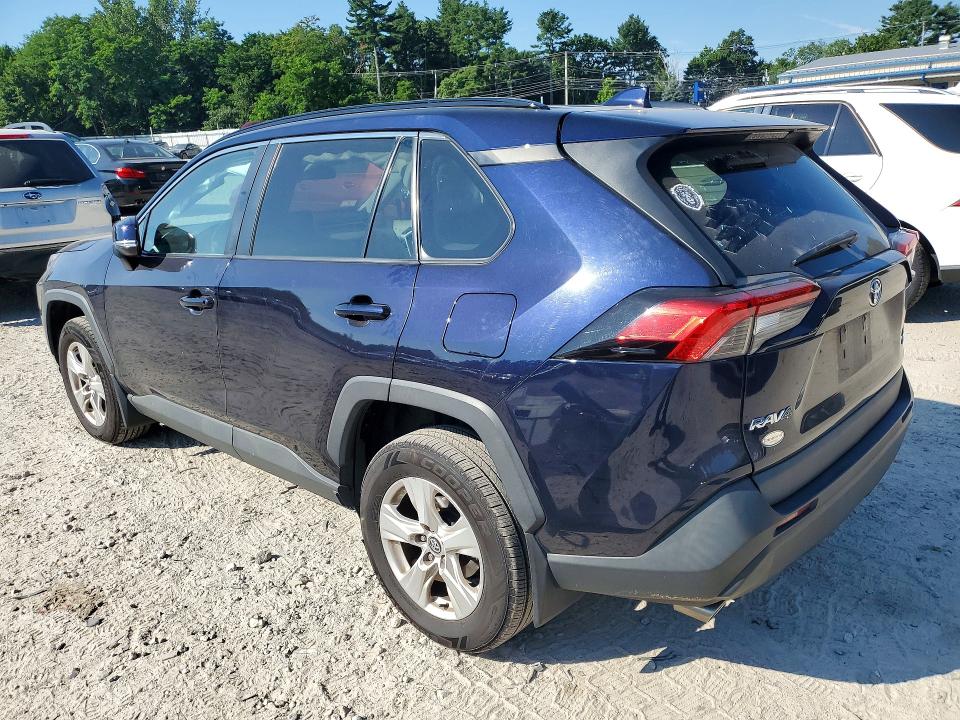Photo 2 from auction – 2021 TOYOTA RAV4 with VIN 2T3P1RFV3MW167683