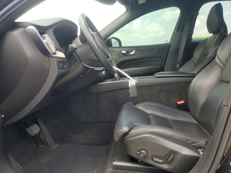 Photo 7 from auction – 2020 VOLVO XC60 with VIN YV4102DL1L1495857