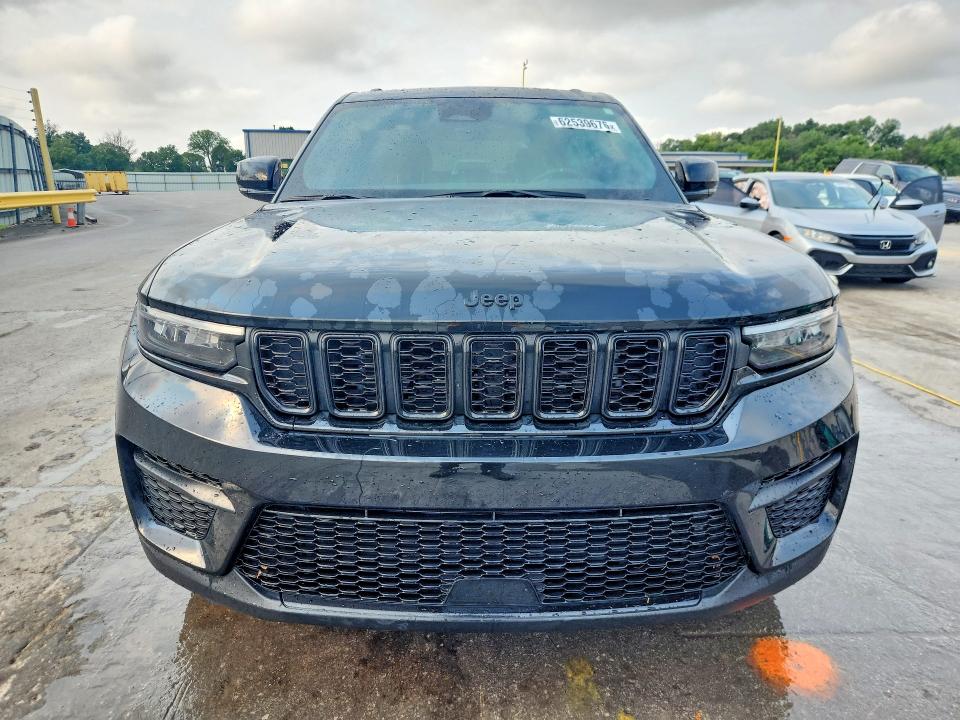 Photo 5 from auction – 2025 JEEP GRAND CHEROKEE with VIN 1C4RJHAG5SC361790