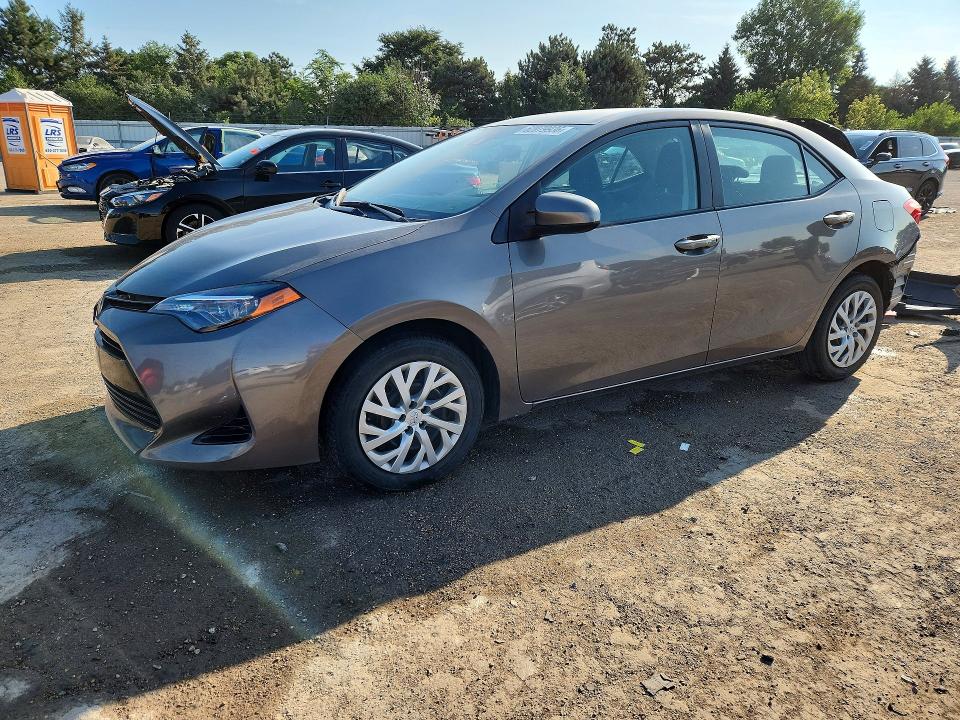 TOYOTA COROLLA 2018 with VIN 2T1BURHE7JC061855 - Photo from auction