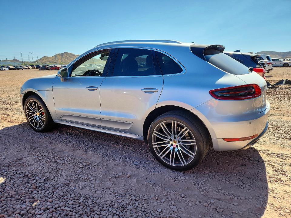 Photo 2 from auction – 2015 PORSCHE MACAN with VIN WP1AF2A53FLB98958