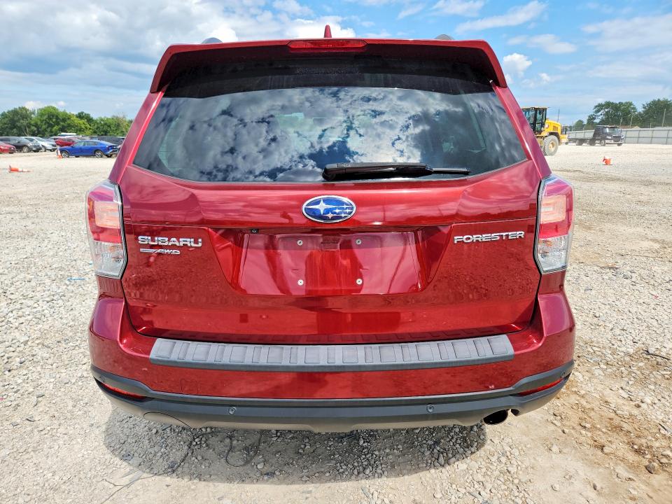 Photo 6 from auction – 2018 SUBARU FORESTER with VIN JF2SJAWC1JH567092