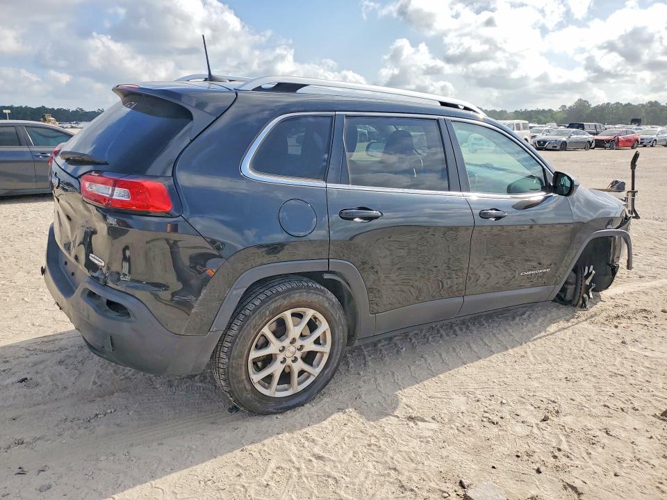 Photo 3 from auction – 2016 JEEP CHEROKEE with VIN 1C4PJMCB6GW338297