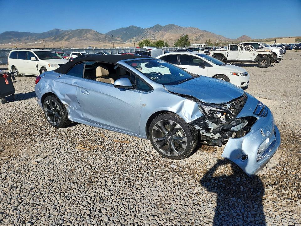 Photo 4 from auction – 2017 BUICK CASCADA with VIN W04WH3N58HG087751