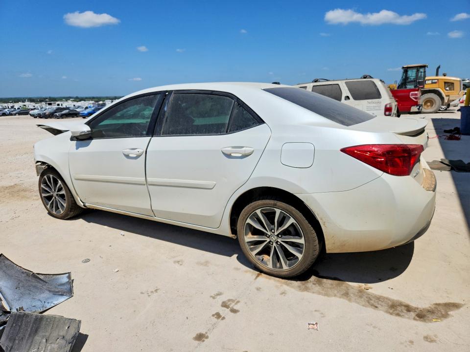 Photo 2 from auction – 2017 TOYOTA COROLLA with VIN 5YFBURHE3HP622854