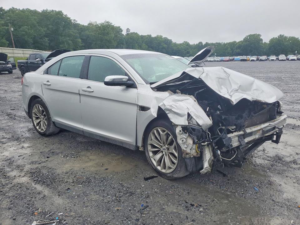 Photo 4 from auction – 2015 FORD TAURUS with VIN 1FAHP2F86FG101489