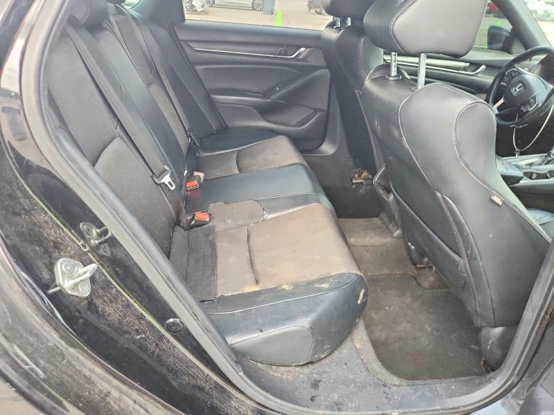 Photo 10 from auction – 2018 HONDA ACCORD with VIN 1HGCV1F30JA048293