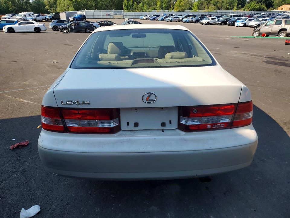 Photo 6 from auction – 2001 LEXUS ES with VIN JT8BF28GX10329051