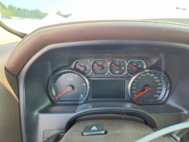 Photo 9 from auction – 2017 GMC SIERRA with VIN 1GT12TEY5HF144442