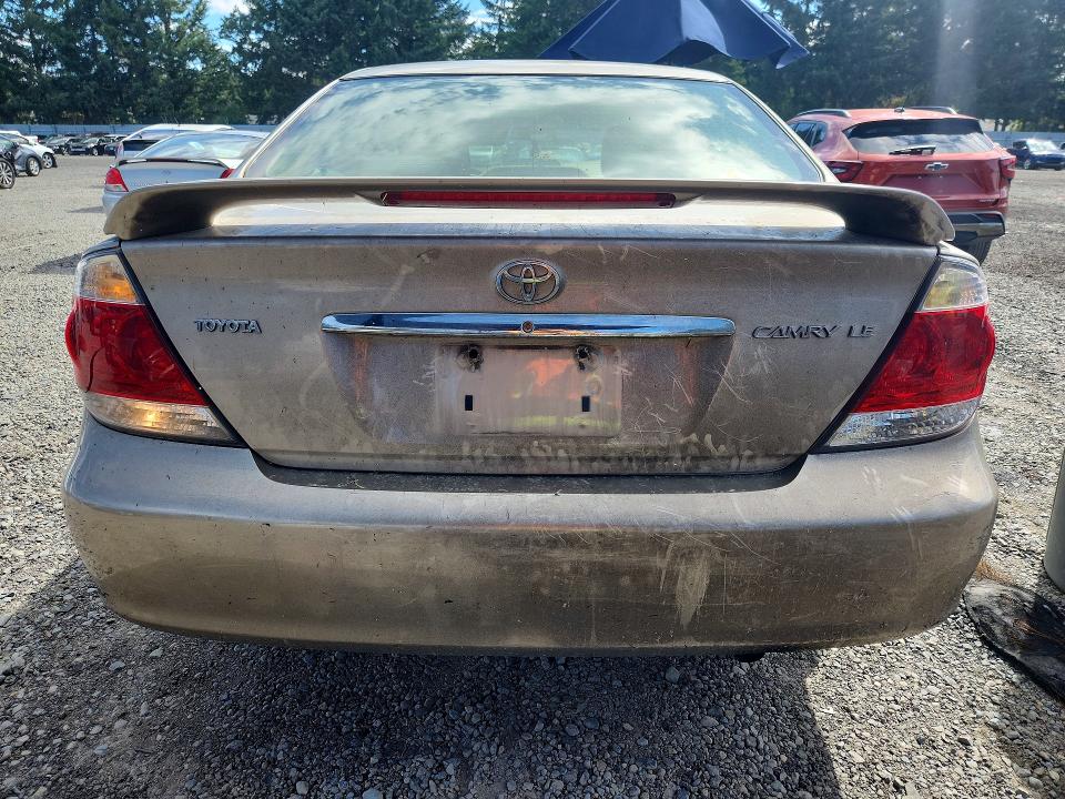Photo 6 from auction – 2005 TOYOTA CAMRY with VIN 4T1BE30K65U625950