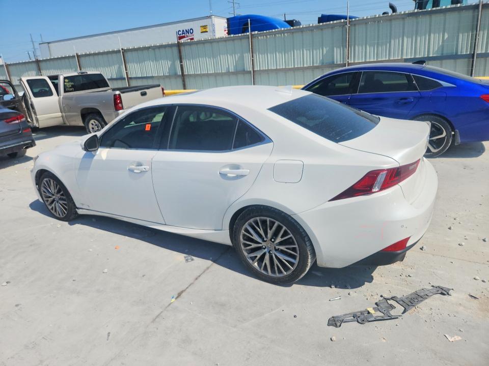 Photo 2 from auction – 2016 LEXUS IS with VIN JTHBA1D26G5006355
