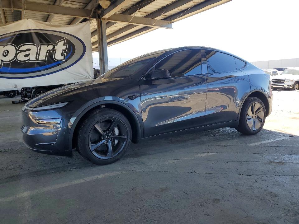 Фото 1 с аукциона – 2026 TESLA MODEL Y с VIN 7SAYGDEE6TF632164