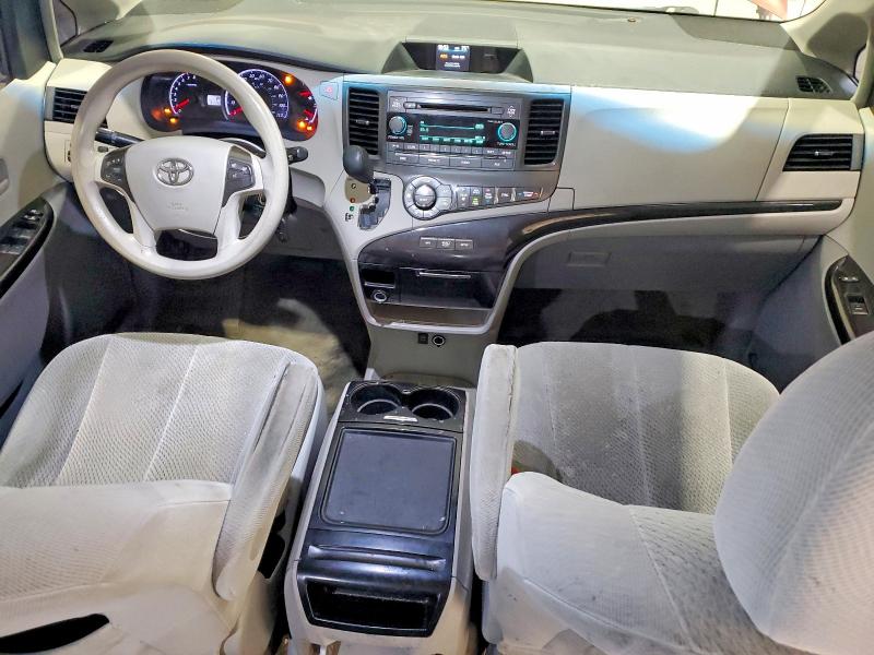 Photo 8 from auction – 2014 TOYOTA SIENNA with VIN 5TDKK3DC6ES485385