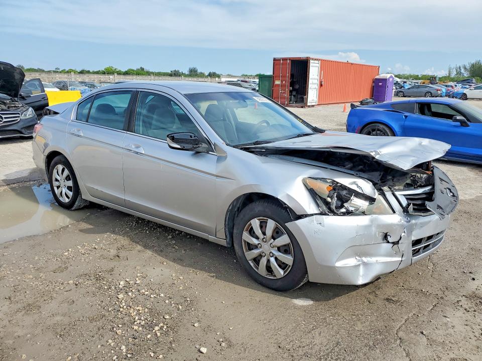 Photo 4 from auction – 2010 HONDA ACCORD with VIN 1HGCP2F30AA021207
