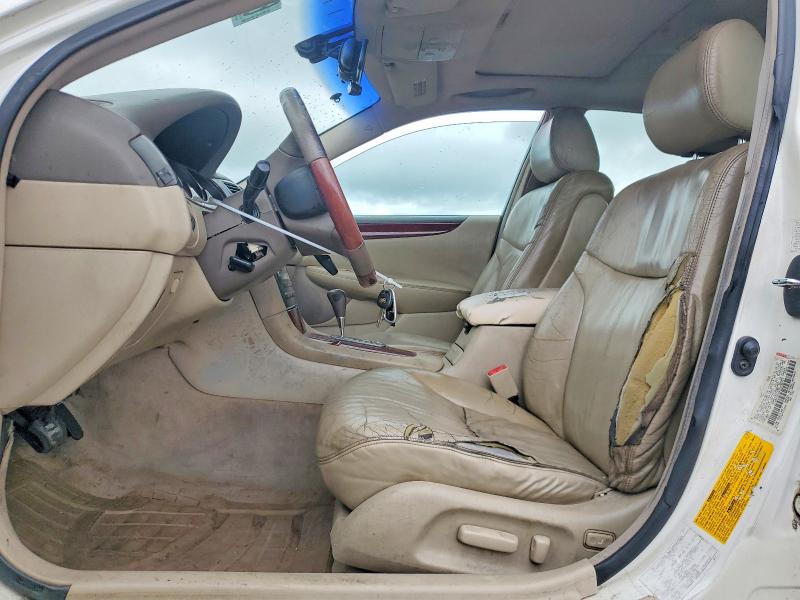 Photo 7 from auction – 2002 LEXUS ES with VIN JTHBF30G420030707